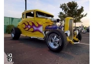 Swanee at the Pavilions P-II American Graffiti HotRod