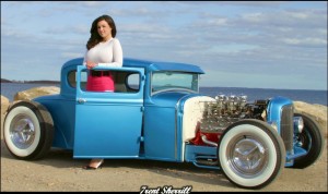 9 Questions with Pinup Kelly Lindahl - Pin-up Model Photos | MyRideisMe.com